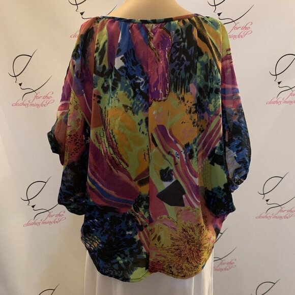 Fashion Web. Size Medium. Cold Shoulder. Pullover Oversized Chiffon Top. B80 - Picture 4 of 5
